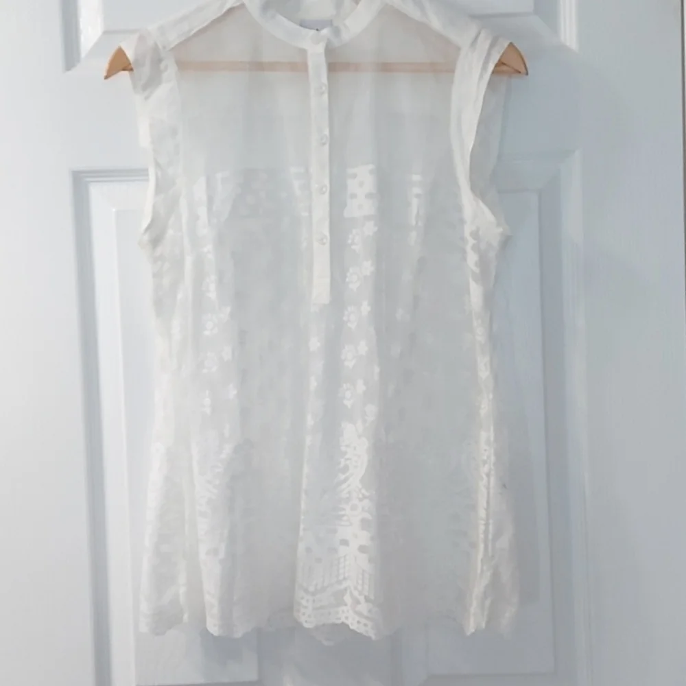 Cabi Prudence Lace Sleveless Top Ivory Size Medium - Picture 2 of 6